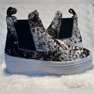 P448 Lucy Calf Hair High Top Platform Pull On Sneaker Size 37